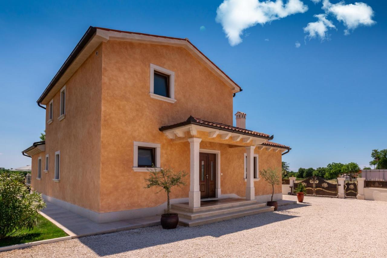 Villa Rotonda เวอร์ซาร์ ภายนอก รูปภาพ